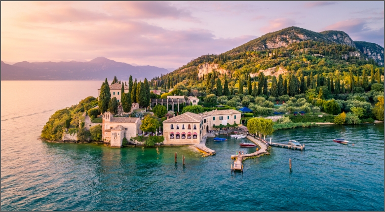 AdobeStock_290257321